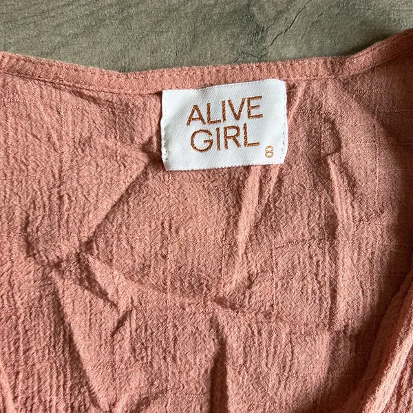 Alive girl wrap around top Size 8 - Image 2