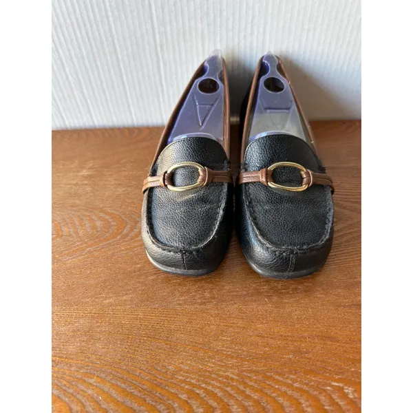 Aerosoles Size 6W Loafers Shoes Brown Trim on Black Low Heel - Image 2