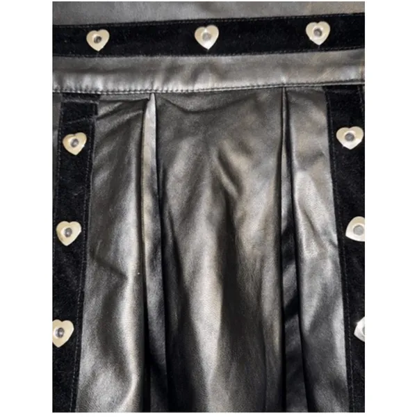 Y2K goth heart mini skirt Black Size L - Image 6