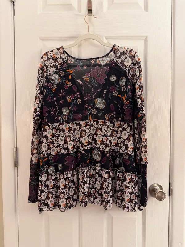 Free People Floral Semi Sheer Long Sleeve Isabella Tunic Blouse Small - Image 4