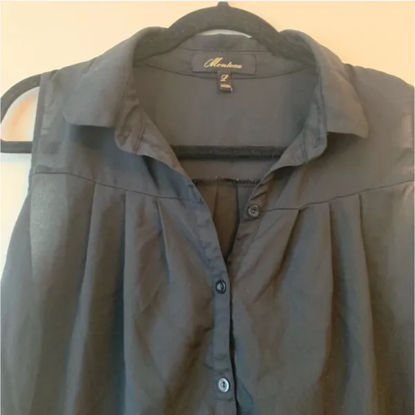 Monteau Black Sleeveless Button Up Blouse Size Large - Image 2