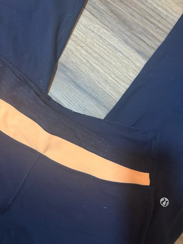 Lululemon wide leg leggings  - Image 6