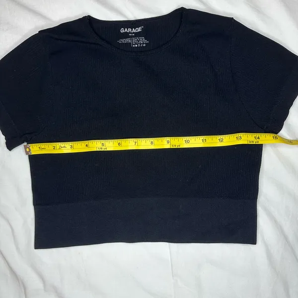 Garage black ribbed short-sleeve crop top - Image 3