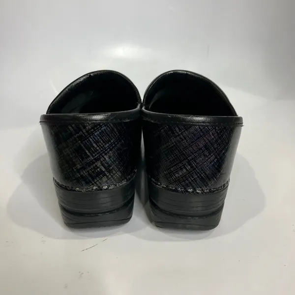 Dansko clogs black multicolored metallic women's size 37 6.5 nursing‎ work shoes - Image 4