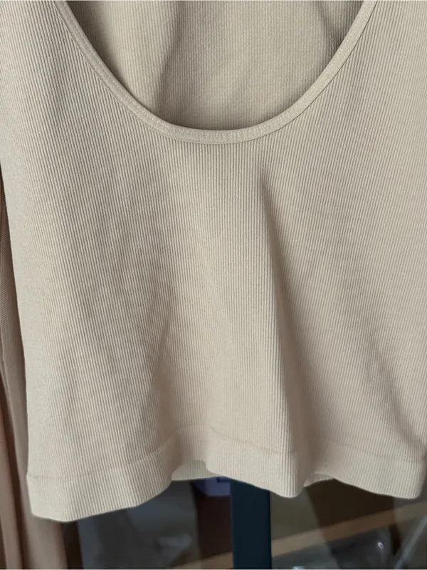 Intimately Free people lost in love seamless cami cropped top mesh long sleeve - Image 7