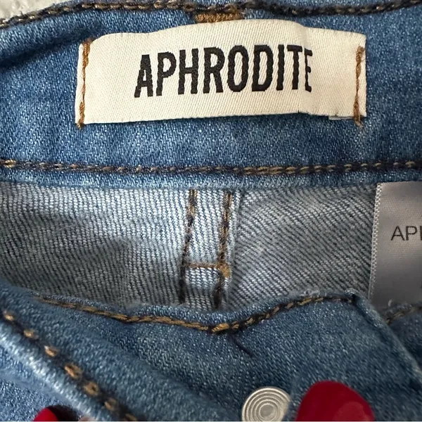 Aphrodite Women’s Shorts Medium Wash Super High Waisted Distressed Size‎ 3X​ - Image 5