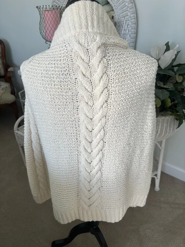 Draper James Sweater Poncho  - Image 4