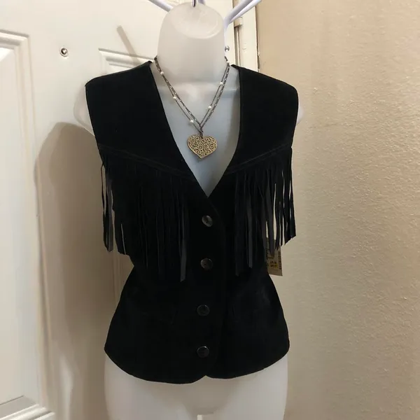 NWT Black Genuine suede leather fringe vest button up front-western boho indie goth grunge Size M-measurements in pics - Image 2
