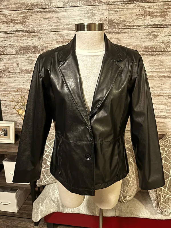 The Vintage Shop Black Jacket - Image 2