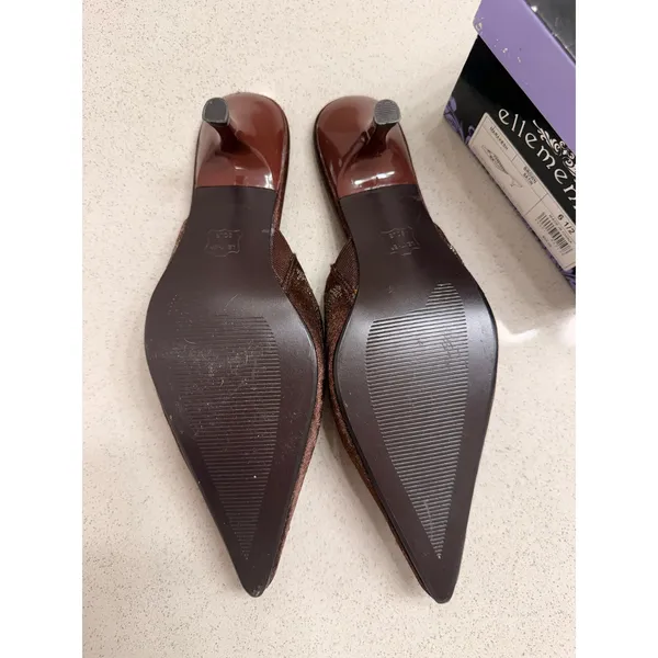 Ellemenno Kitten Heels Brown Size 6.5 - Image 3