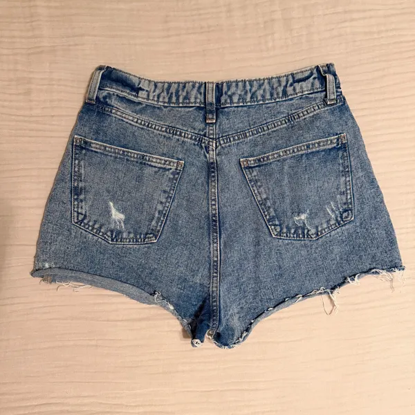 Ripped Distressed Jean Shorts Wild Fable 10 High Rise Cut-Off - Image 3