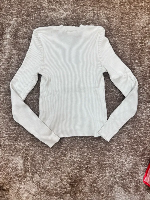 Abercrombie Cream Sweater Knit - Image 2