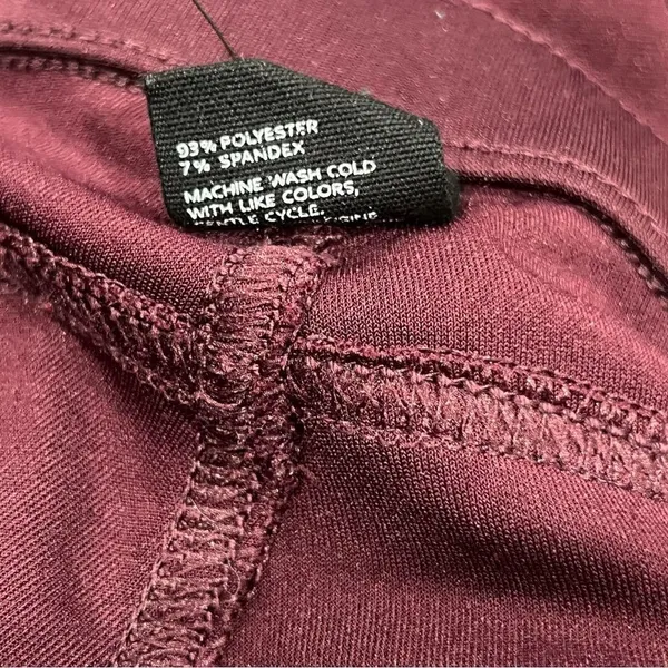 Hue Curvy High Waist Ultra Soft Maroon Leggings Women’s Small - Image 5