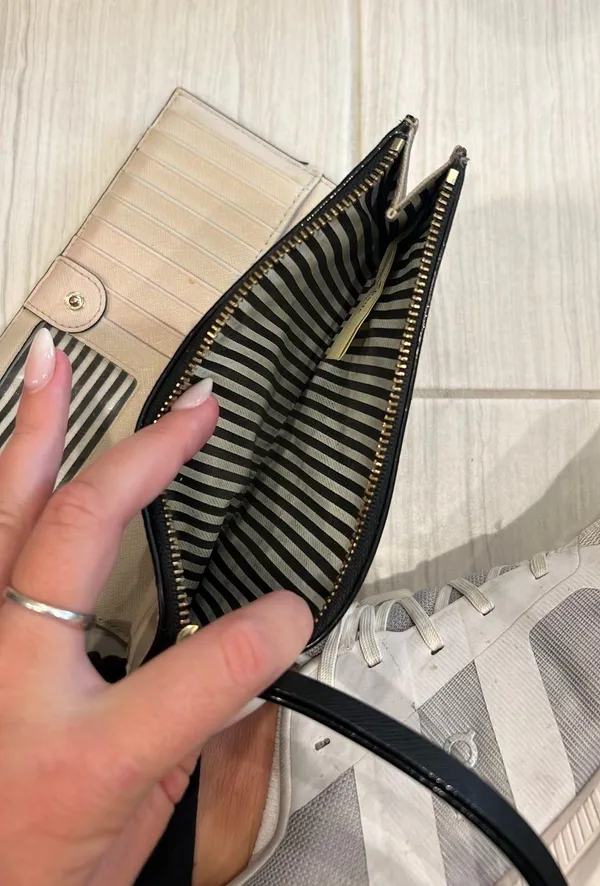 Kate Spade Wallet - Image 6