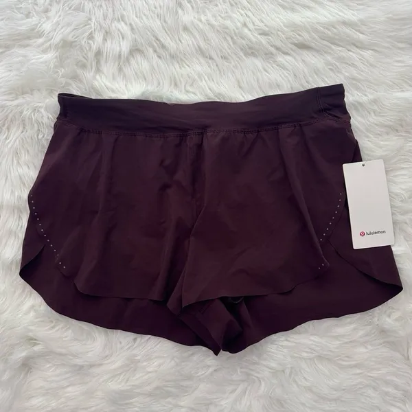 Lululemon Fast and Free High Rise Classic Fit Split Shorts 3" Goodnight Plum XL - Image 2