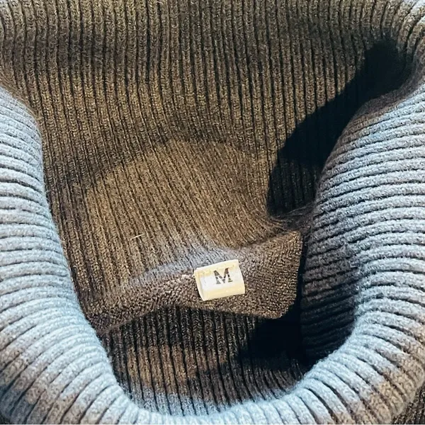 Women’s Black and White Striped Turtleneck Sweater - Image 5