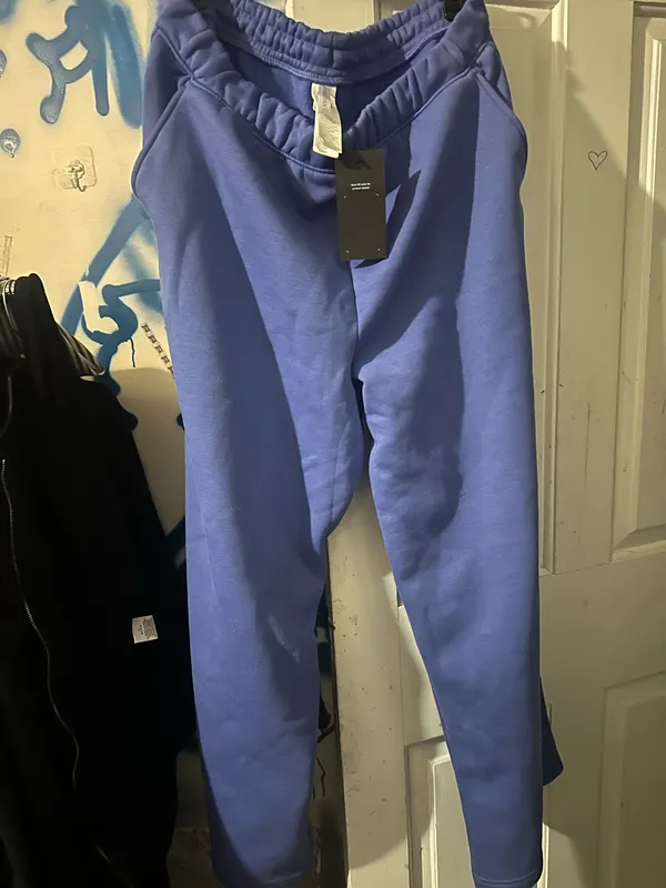 XL fabletics wide leg sweatpants - Image 2