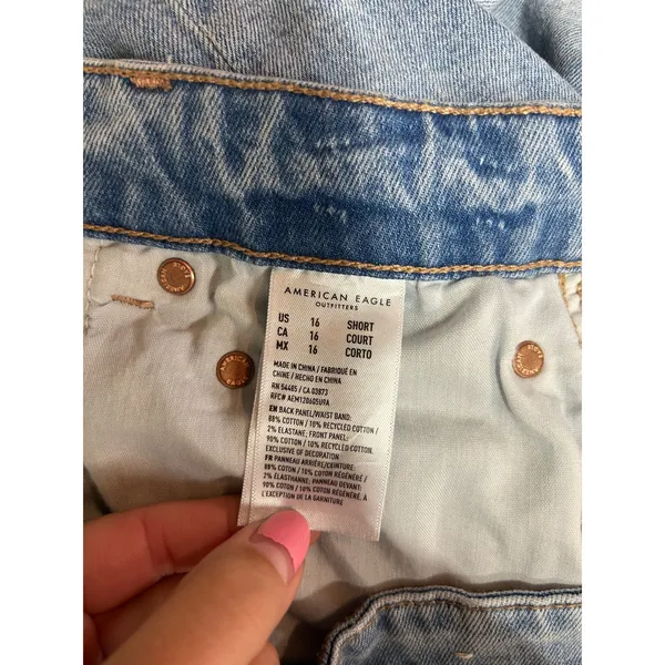 American Eagle Strigid Super‎ High Waisted Ultra Wide Leg Jeans 16 Short - Image 5