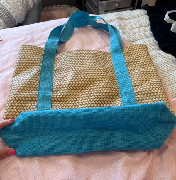 Beach Bag Blue - Image 3