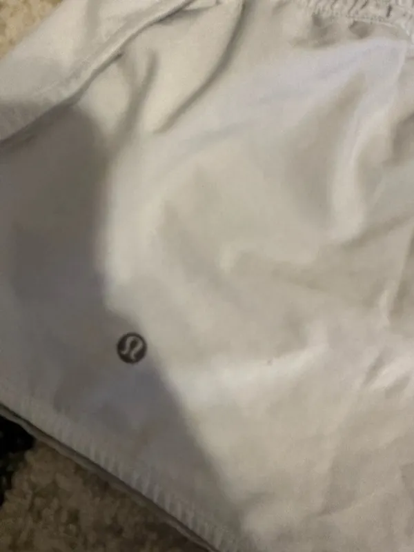 Lululemon Shorts Hot - Image 3