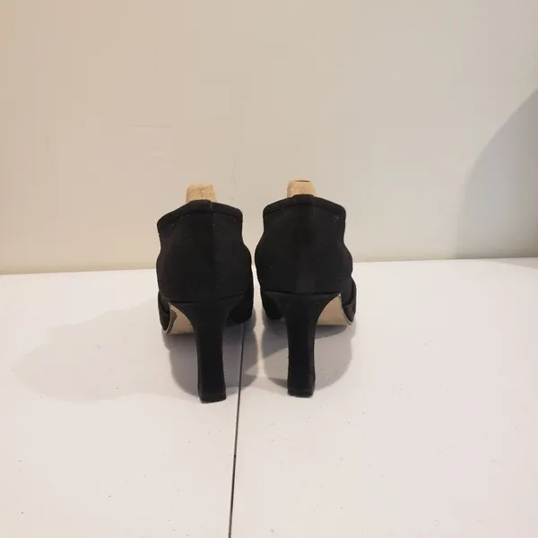 VTG Bisou Bisou Black Pumps Size 6 - Image 5