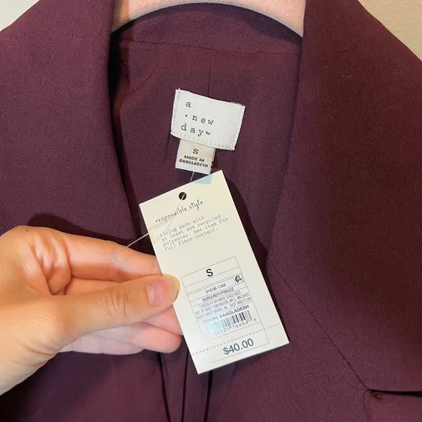 A New Day Women's Burgundy Double Breasted Blazer Jacket Small NWT - Image 3