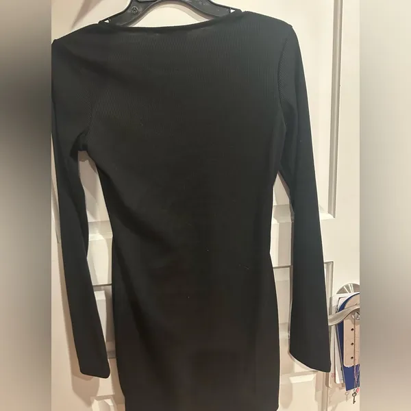 Princess Polly Classic Black Long Sleeve Dress - Image 2