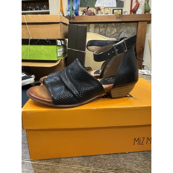 Miz Mooz Leather‎ Heeled Sandals Charley Black Size 36 US 5.5 - Image 3