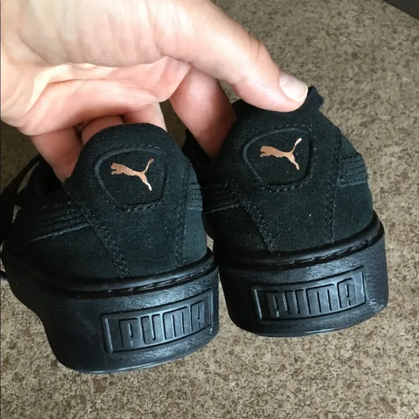 PUMA sneakers-nice and comfy🌟⭐️🌟 - Image 5