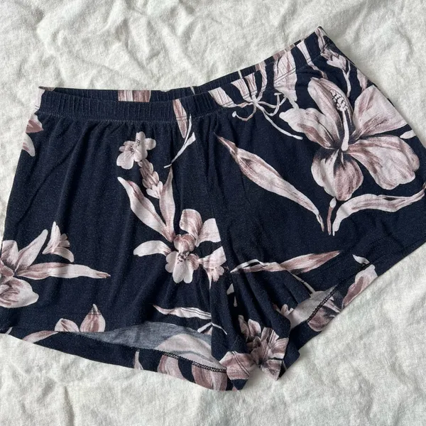 Nordstrom Floral Pajama Set - Image 4