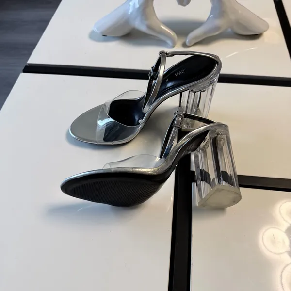 ✨ Zara Metallic Silver Clear Block Heels - Size 37 ✨ - Image 12