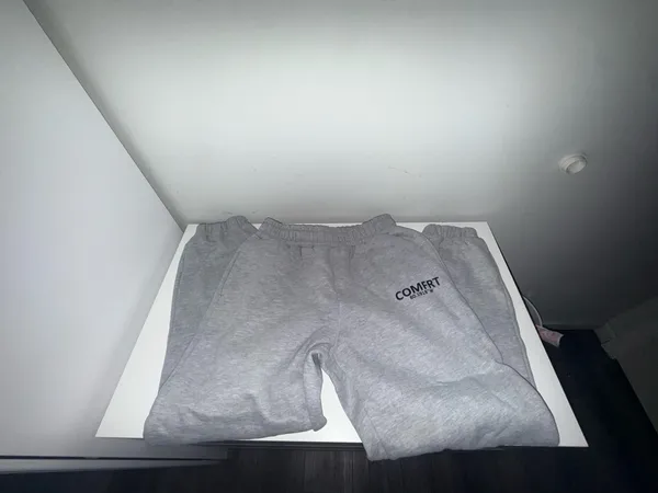 Grey comfrt Sweatpants  - Image 2