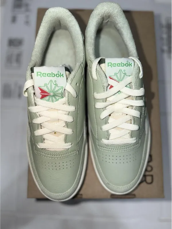 Size 9 US Women’s Reebok Club C Revenge Vintage Tennis Shoes Sneakers Green Chalk - Image 3