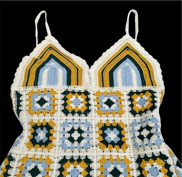 Retro Green & White Crochet Cover Up Mini Dress - Image 4