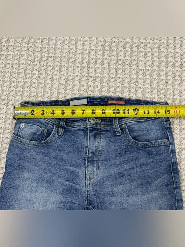 Pilcro by Anthropologie Slim Straight Leg jeans size 28 - Image 6