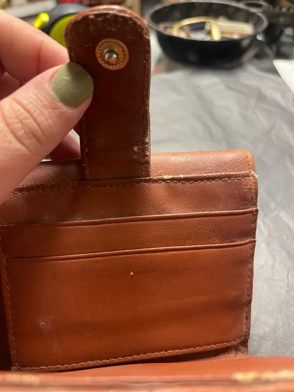 Vintage Classic Brown Leather Wallet - Image 7