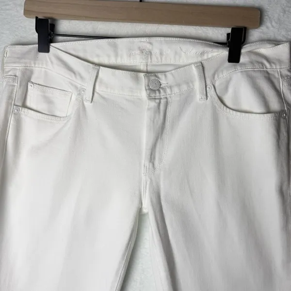 7 For All Mankind White Straight Leg Jeans Women’s Size 32 Stretch Denim - Image 3