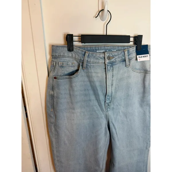 NWT Old Navy Light Wash Higher High Rise Flare Jeans - Image 6