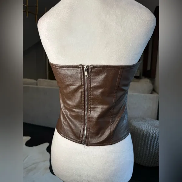 Brown Sleeveless Bustier Crop Top - Image 2