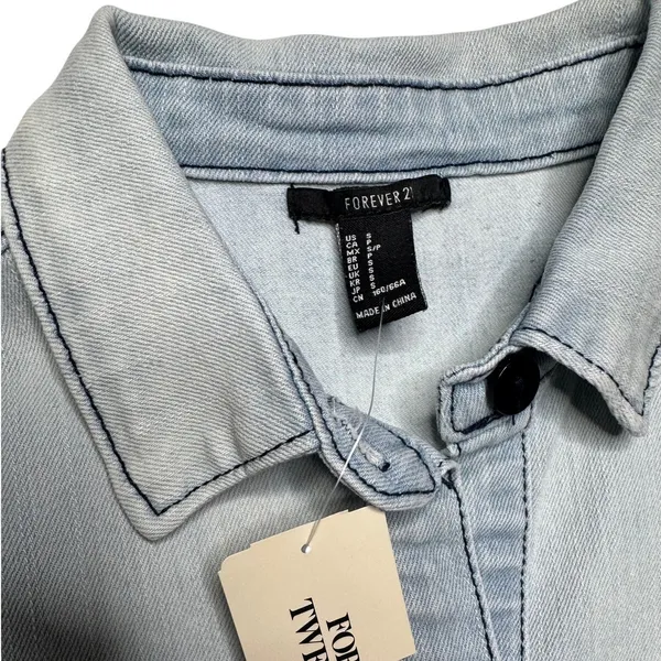Forever 21 Light Wash Denim Button Front Shirt Dress Small NWT Coastal Western - Image 6