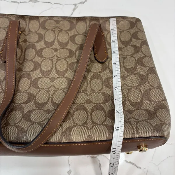 Coach x Keith Haring Purse Avenue Carryall in Signature Canvas Patches - Image 10