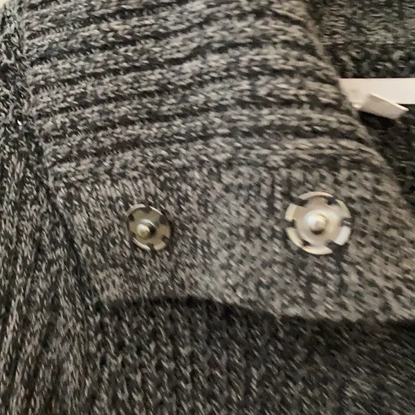 FINAL MARKDOWN Ladies old navy heavyweight snap front cardigan xs - Image 3