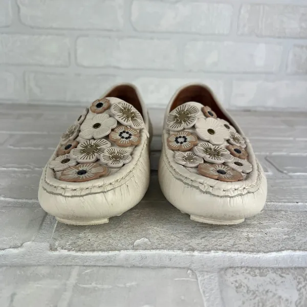 COACH Tea Rose Crosby Loafer Driver Flats Womens 8 Chalk Leather Floral Applique - Image 8