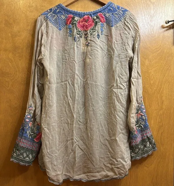 “Millie” Blouse. *sold out in stores* $260 MSRP. Wheat Color. NWT - Image 9