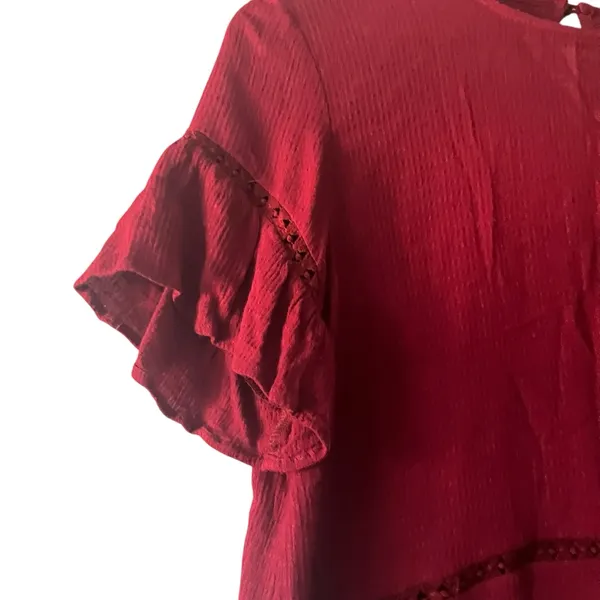 Shilla Chic Burgundy Ruffle Sleeve‎ Blouse Women's Sz S Boho Casual Lace Cut Out - Image 3