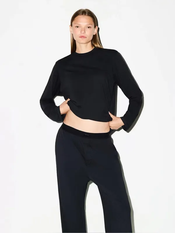 NWT Skims boyfriend loose relaxed fit straight leg pants size small in onyx - Image 2