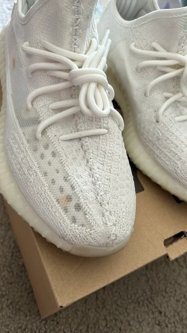 Yeezy 350 V2 - Image 7
