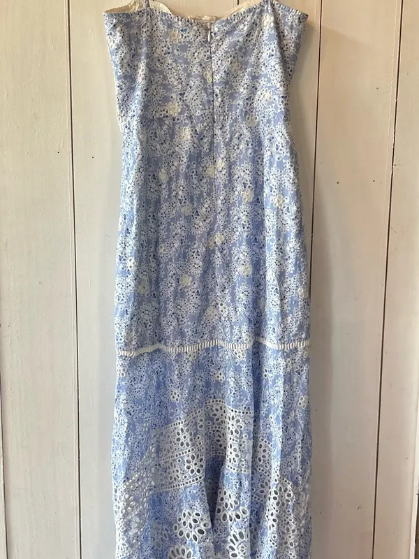 Karina Grimaldi Light Blue Eyelet Corset Midi Dress small - Image 4