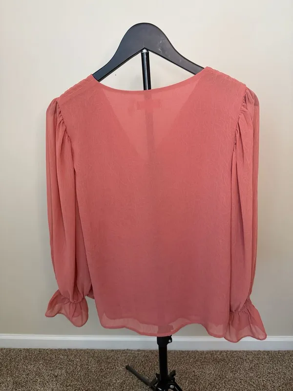 Entro Pink V-Neck Smocked‎ Ruffle Cuff Blouse Size S - Image 2