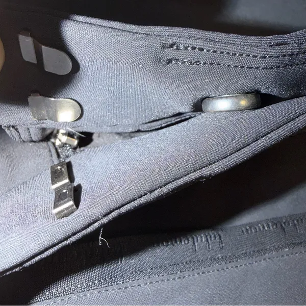 Lululemon On The Move Pants Black Size 6 27" Commuter Travel Trouser - Image 7
